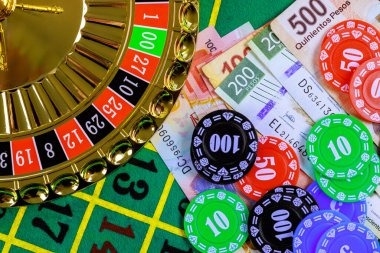 Sugar Rush slot reels with candy-themed symbols on rgo365 alternatif